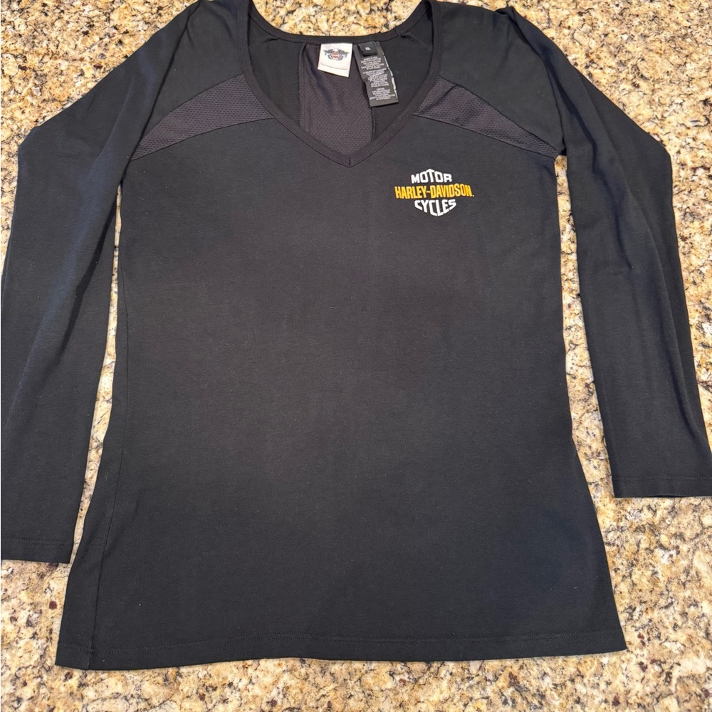 Harley-Davidson Women's Black and Gold Long Sleeve Tee